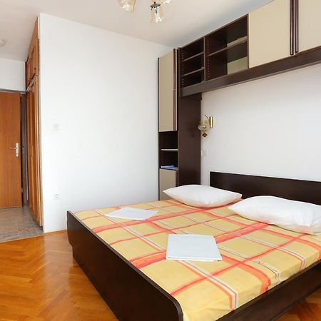 Rooms With A Parking Space Brela, Makarska - 17281 ห้อง รูปภาพ